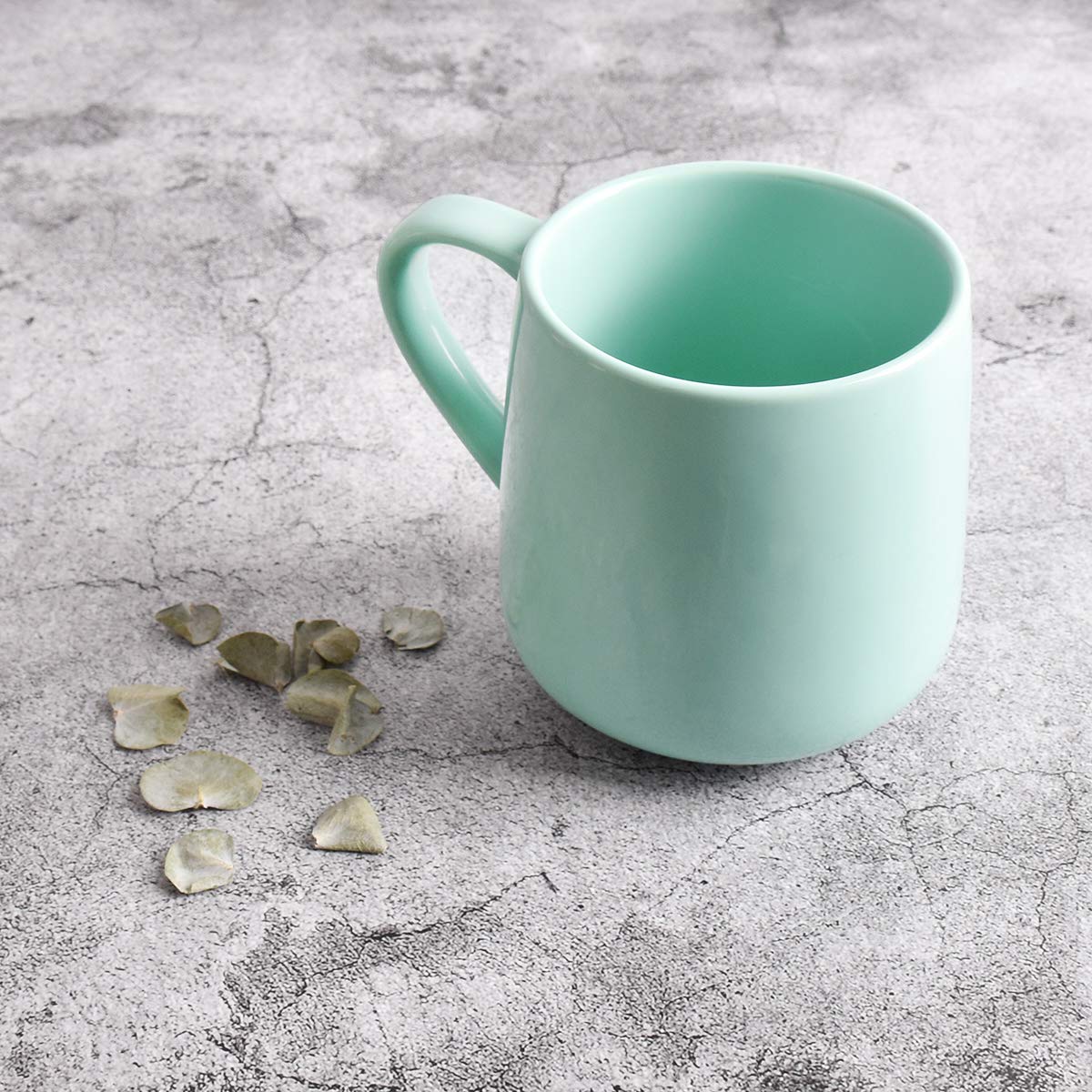 Bosmarlin Large Glossy Ceramic Coffee Mug, Tea Cup for Office and Home, 18 oz, Suitable for Dishwasher and Microwave(Mint Green, 1)