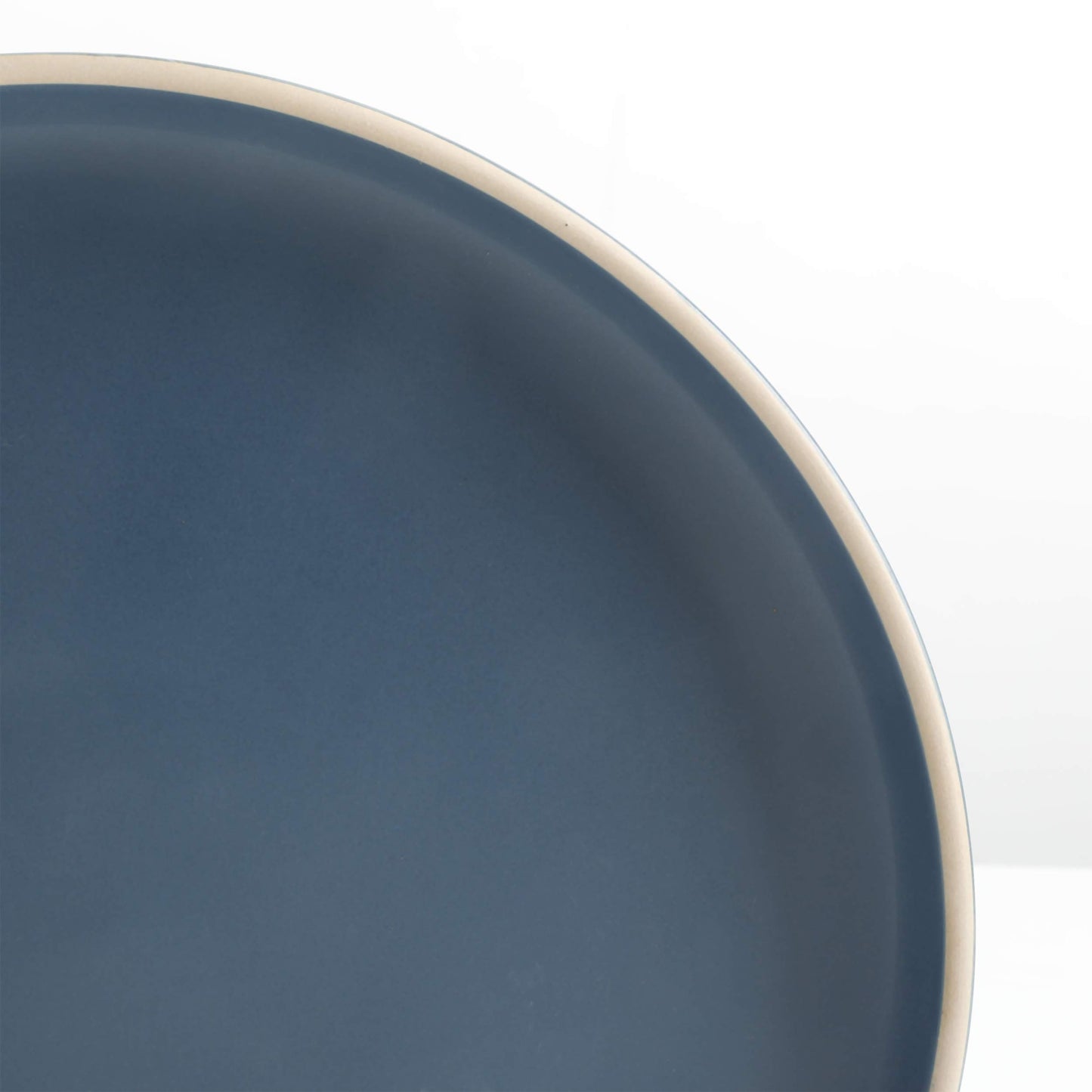 Zuma 16 Piece Round Kitchen Dinnerware Set Matte Stoneware Cobalt Blue