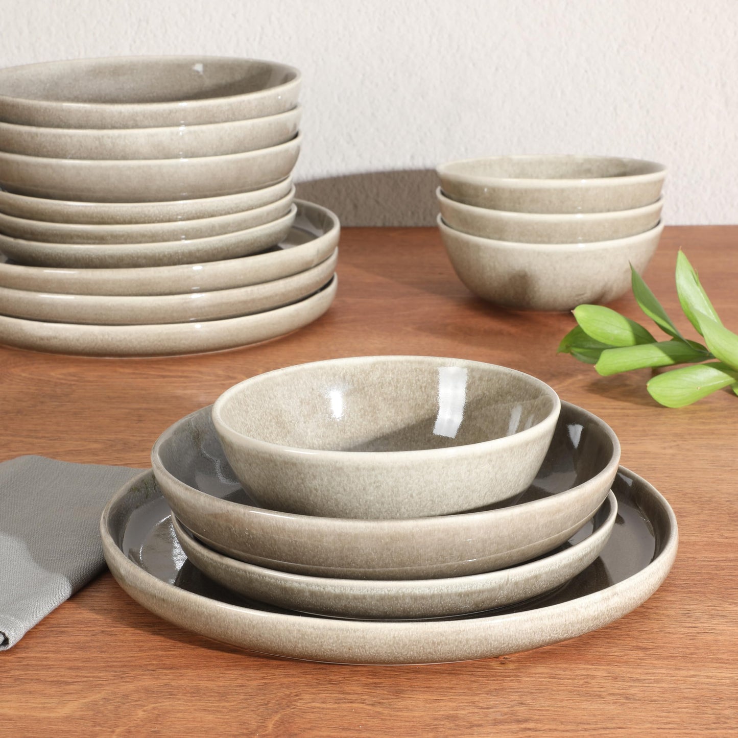 Berea 16 Piece Bowls Reactive Glaze Round Dishes Stoneware Ceramic Dinnerware Set