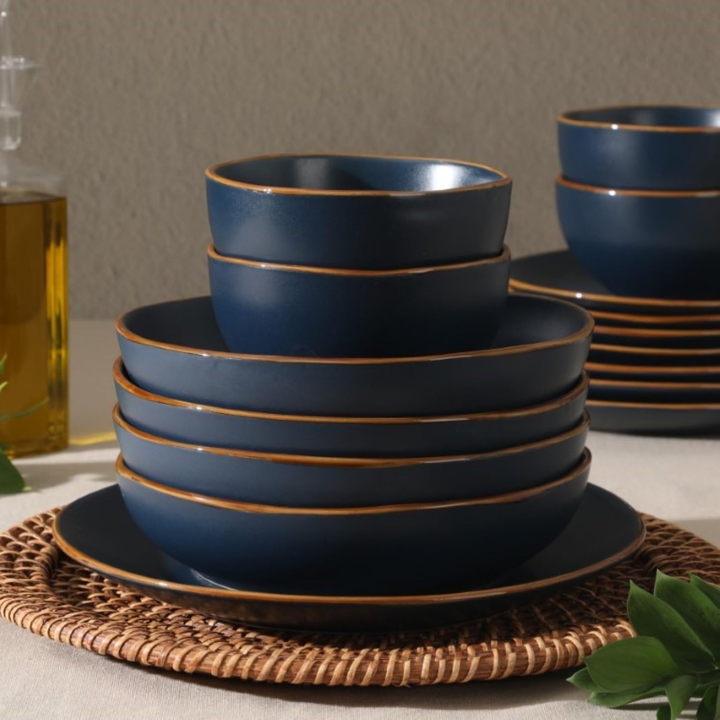Home Hazeltine 16 Piece Plates Stoneware Ceramic Dinnerware Set